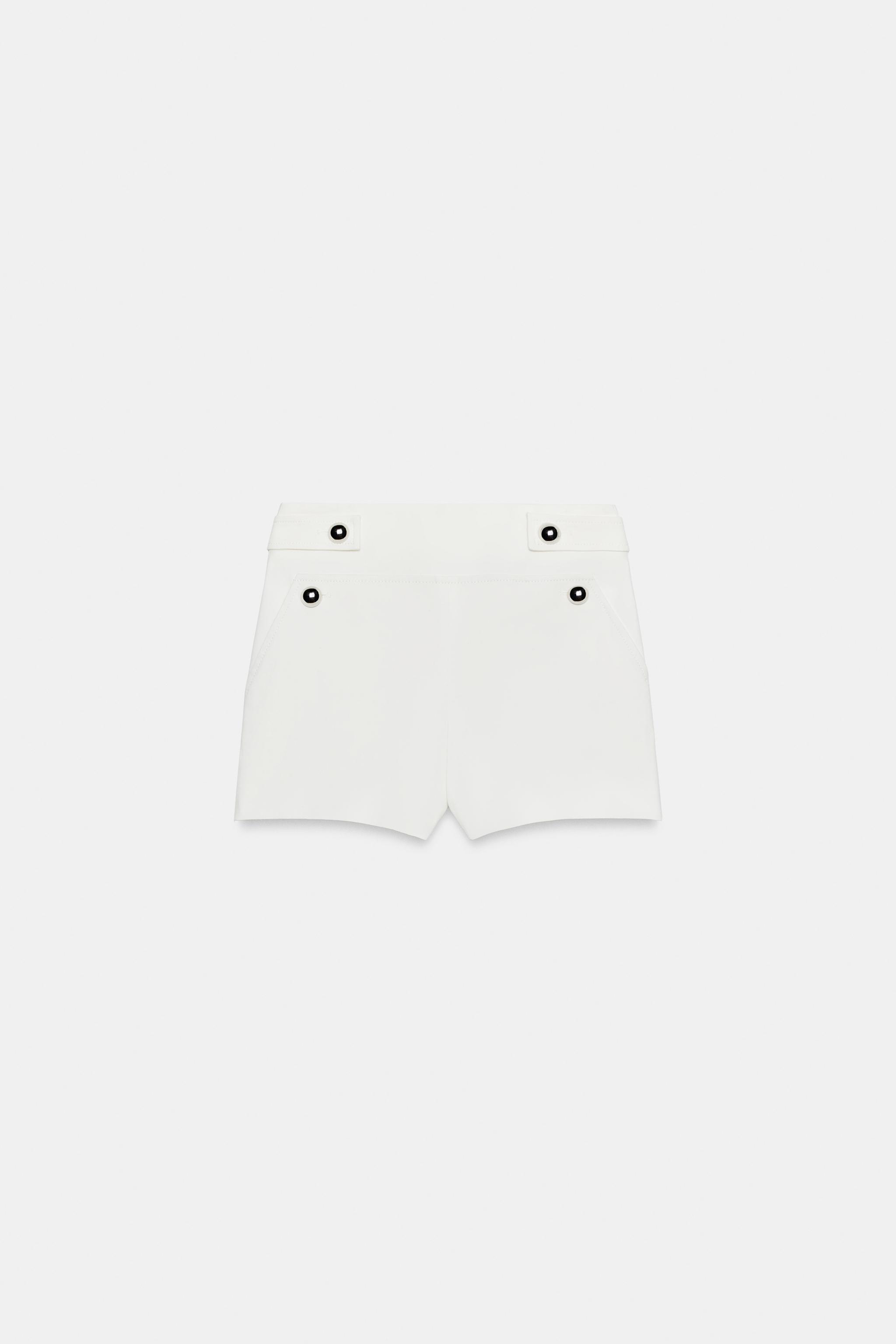 METALLIC BUTTON SHORTS